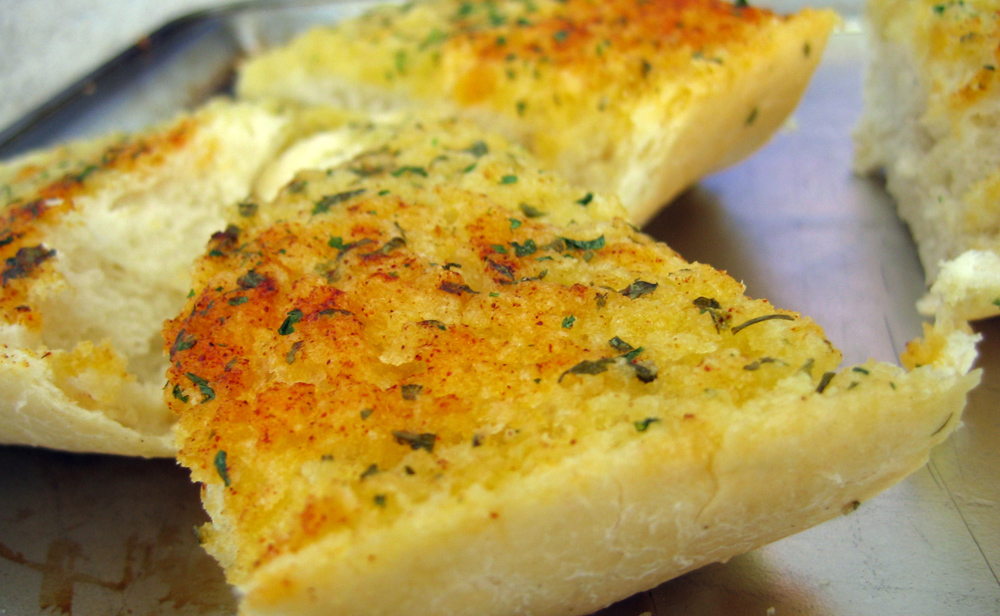 Empty the fridge - Crostini