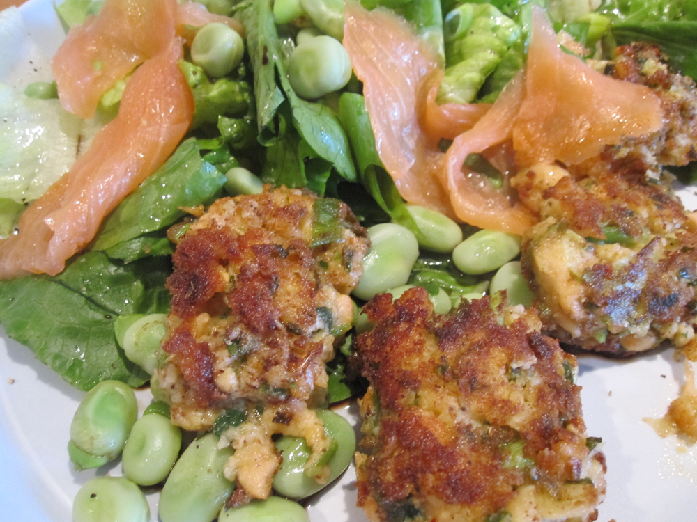 Empty the fridge - Kikkererwtenpatties met gerookte zalm