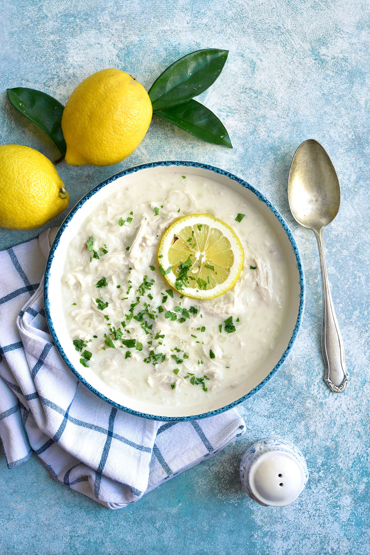 Empty the Fridge - Avgolemono (Griekse soep met kip en rijst)