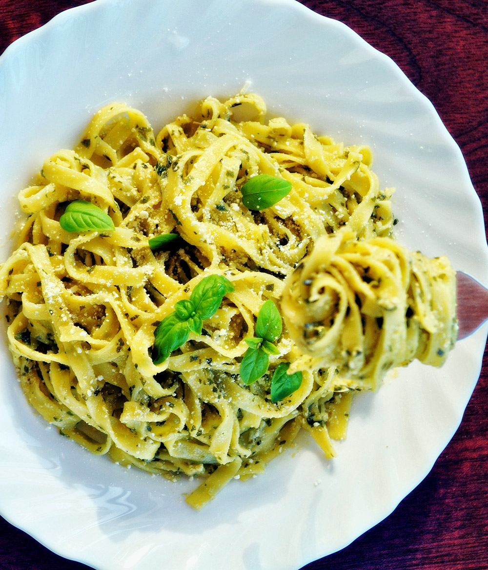 Empty the Fridge - Pasta Genovese