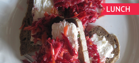 Empty the fridge - Berlin Challenge - Salade-van-rode-biet-wortel-en-appel