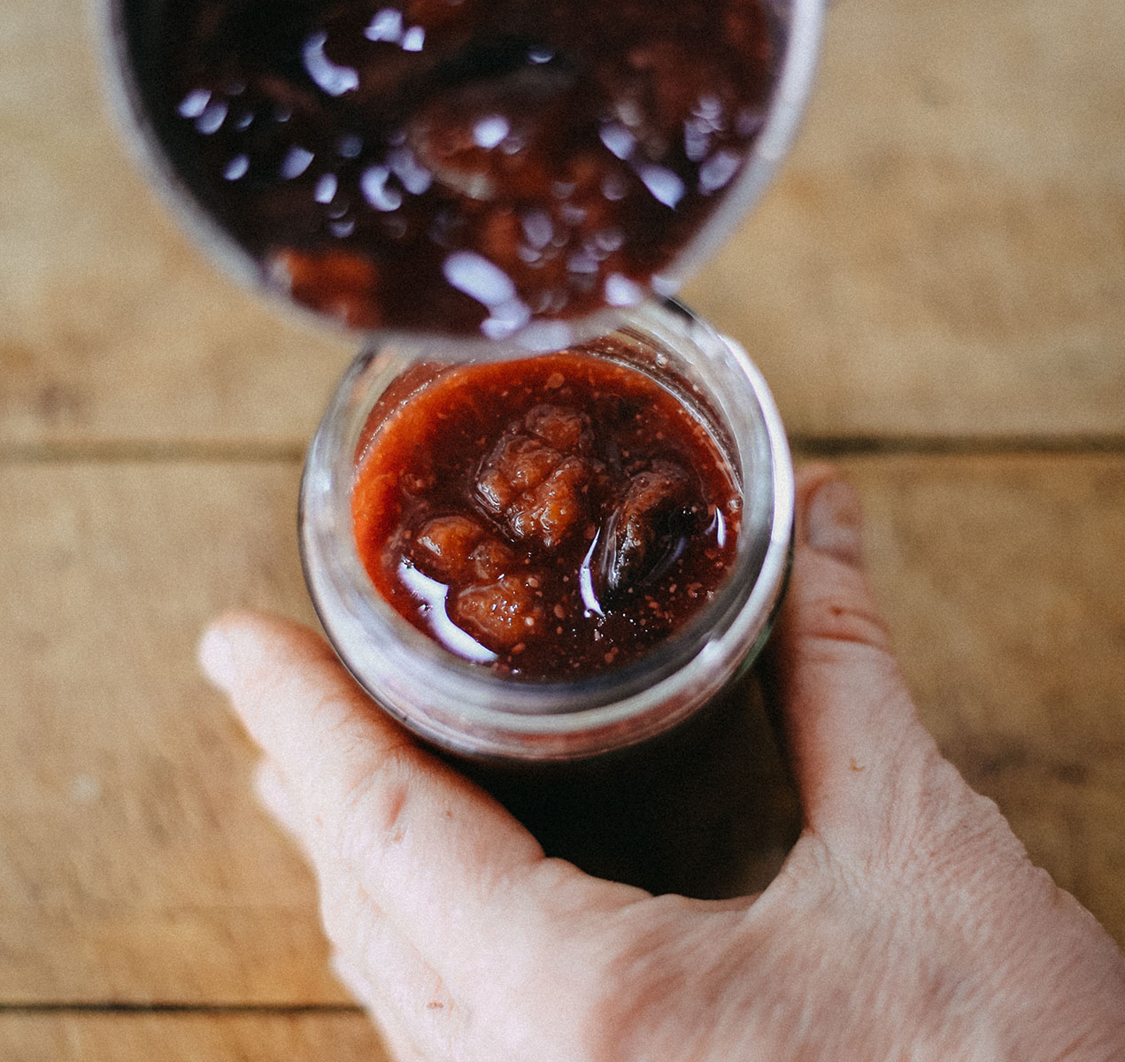 Empty the Fridge - Chutney van appel en bosbessen