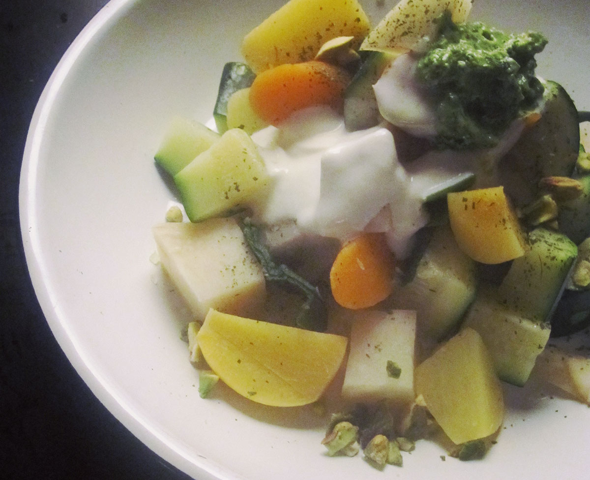 Empty the Fridge - Pesto van selder met pistache en feta 2