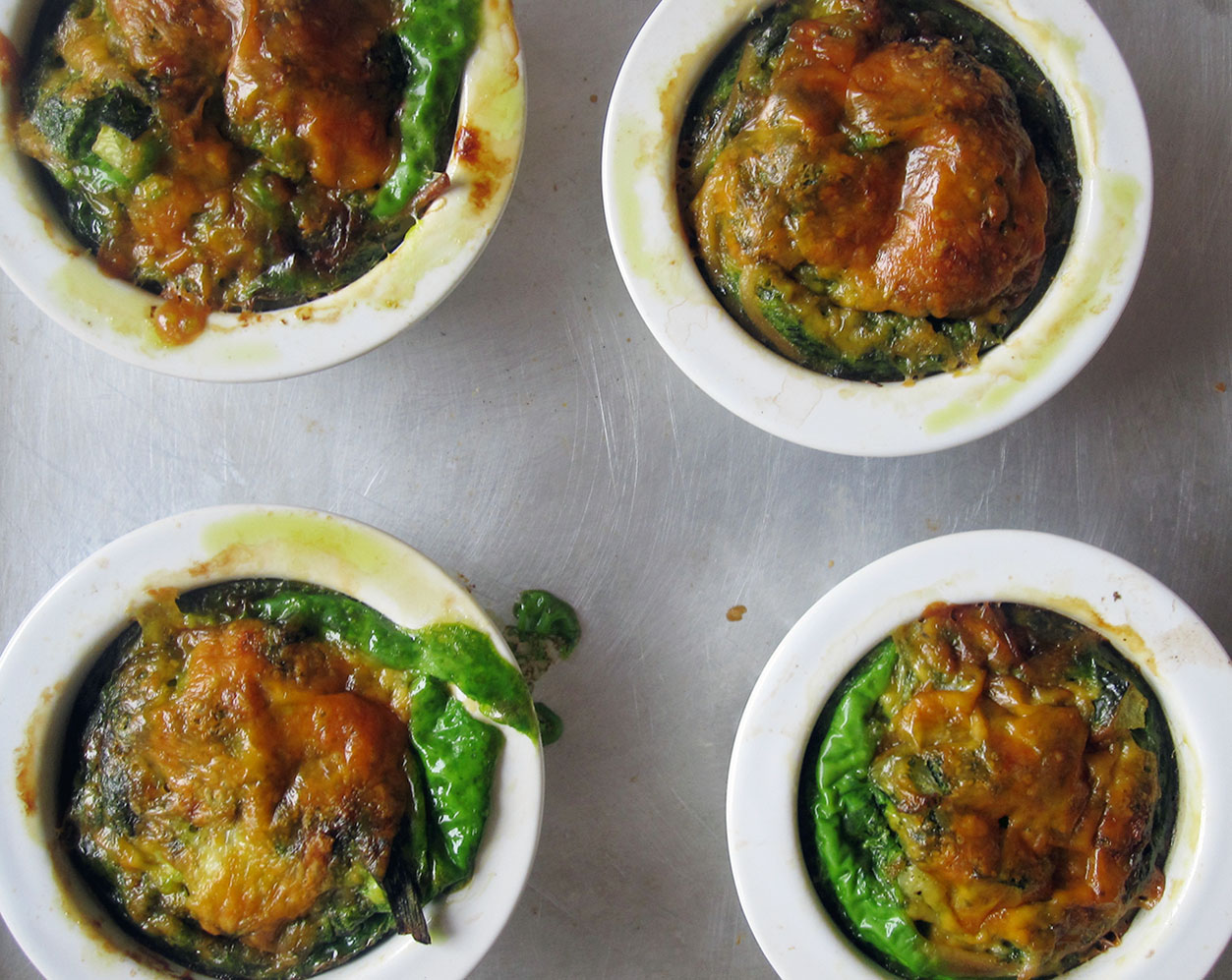 Empty the fridge - Pasta pesto muffins