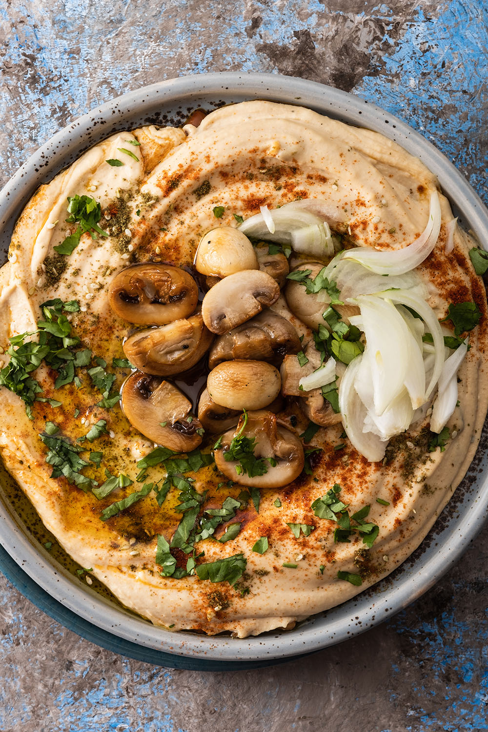 Empty the Fridge - Hummus met champignons