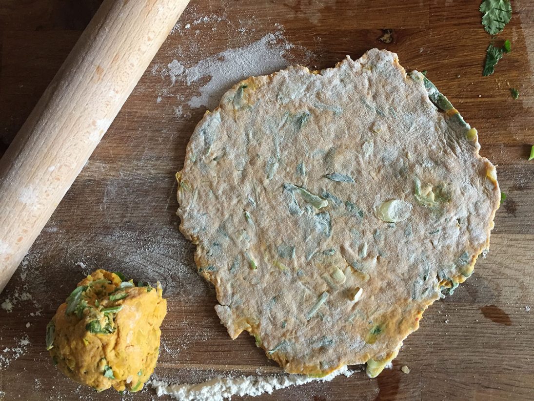 Empty the Fridge - Dal paratha